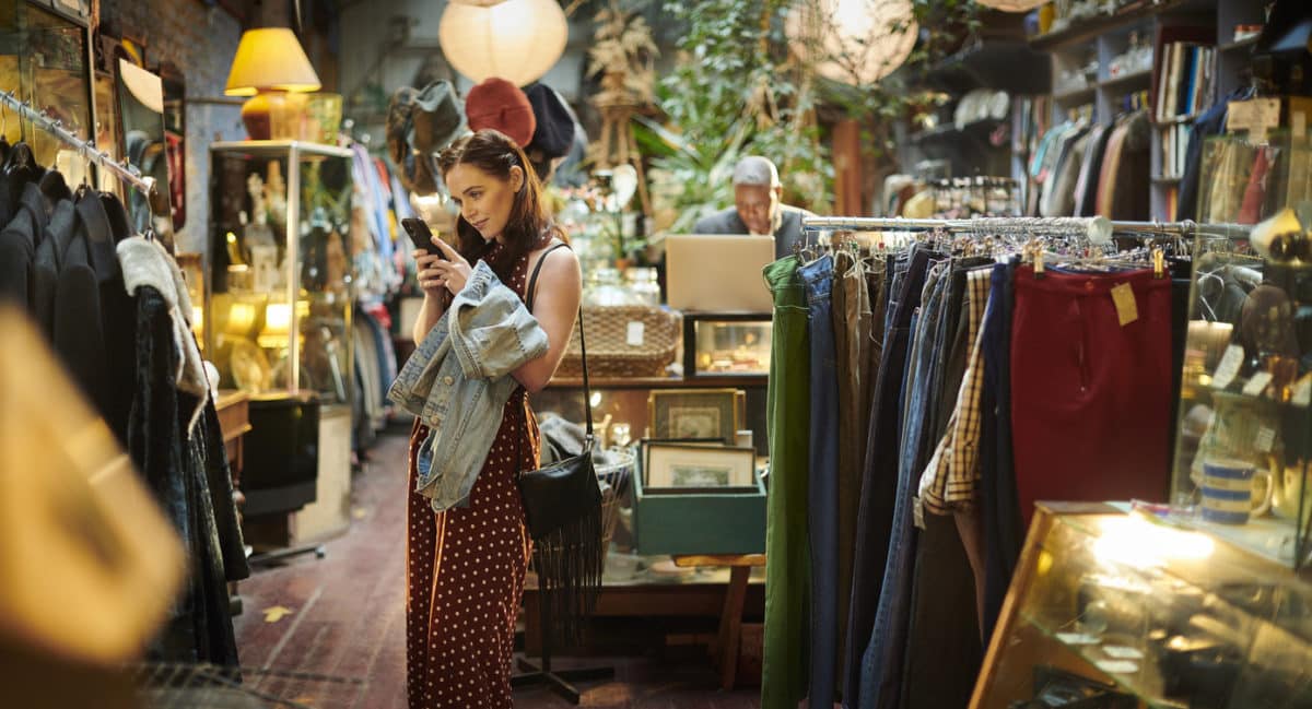 How to Start a Consignment Shop: Step-By-Step Guide For 2023